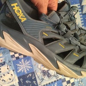 HOKA One One Hopara sandals